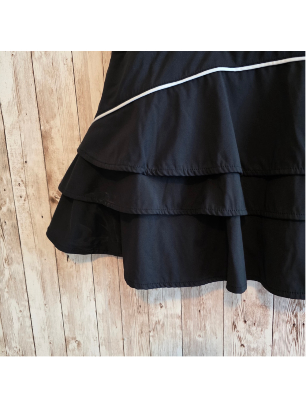 Women's Athletic Skort, Black and White, Size M - Picture 5 of 9